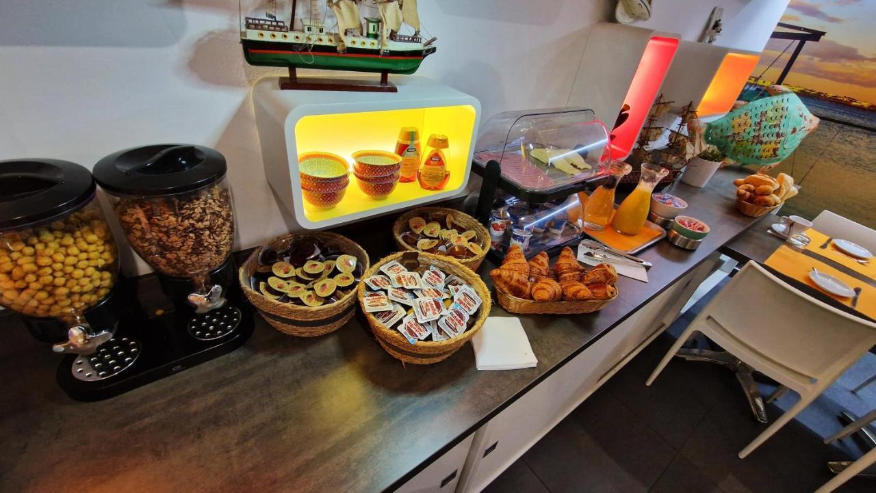 Hotel Au Valery セット エクステリア 写真